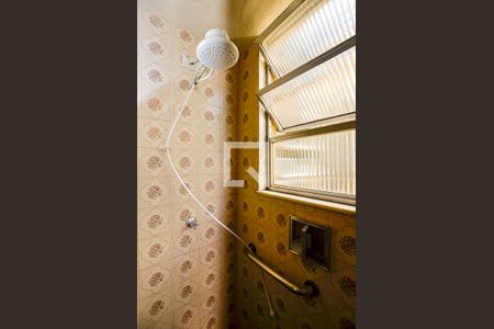 Apartamento à venda com 70m², 2 quartos e 1 vaga Apartamento à venda com 70m², 2 quartos e 1 vagaBanheiro