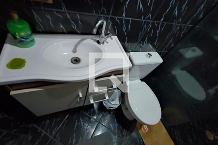 Casa à venda com 170m², 3 quartos e 3 vagasEdícula - Banheiro 2