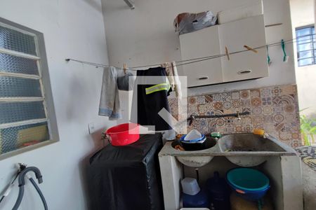 Casa à venda com 170m², 3 quartos e 3 vagasÁrea de Serviço