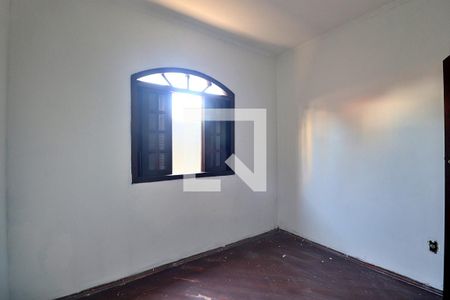 Casa à venda com 100m², 3 quartos e 2 vagasQuarto 2