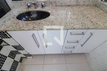 Casa de condomínio à venda com 520m², 5 quartos e 3 vagasSuíte 2 - Banheiro