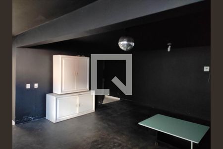 Casa de condomínio à venda com 520m², 5 quartos e 3 vagasPorão - Salão 3