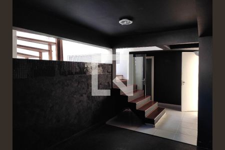 Casa de condomínio à venda com 520m², 5 quartos e 3 vagasPorão - Salão 3