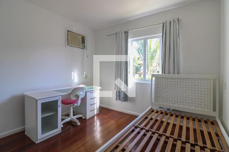 Casa de condomínio à venda com 520m², 5 quartos e 3 vagasSuíte 4