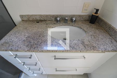 Casa de condomínio à venda com 520m², 5 quartos e 3 vagasSuíte 4 - Banheiro