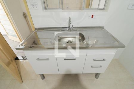 Cozinha e Área de Serviço de casa para alugar com 1 quarto, 100m² em Vila Amália (zona Norte), São Paulo