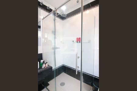 Banheiro Quarto 1 de casa à venda com 4 quartos, 550m² em Vila Feliz, São Paulo