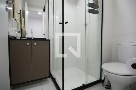 Banheiro de kitnet/studio à venda com 1 quarto, 27m² em Vila Dom Pedro I, São Paulo