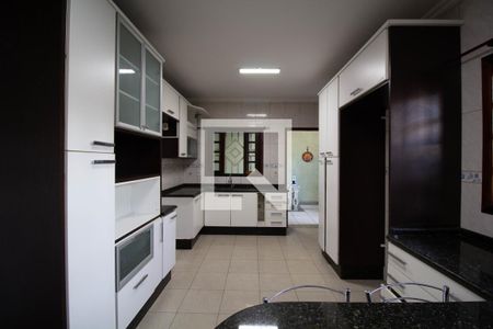 Casa à venda com 140m², 3 quartos e 6 vagas Casa à venda com 140m², 3 quartos e 6 vagasCozinha