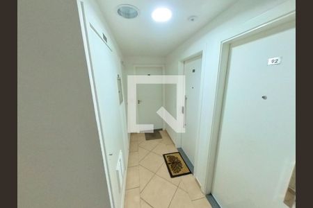 Apartamento à venda com 40m², 2 quartos e 1 vaga Apartamento à venda com 40m², 2 quartos e 1 vagaÁrea comum