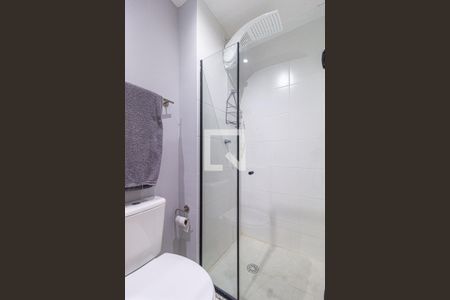 Banheiro de apartamento à venda com 1 quarto, 36m² em Presidente Altino, Osasco
