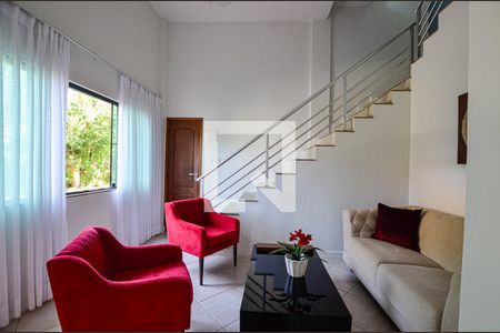 Sala (Terreo) de casa de condomínio à venda com 4 quartos, 273m² em Piratininga, Niterói
