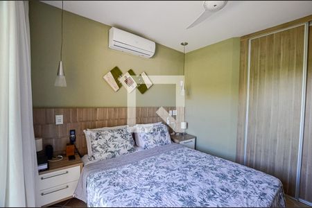 Suite  de casa de condomínio à venda com 4 quartos, 273m² em Piratininga, Niterói