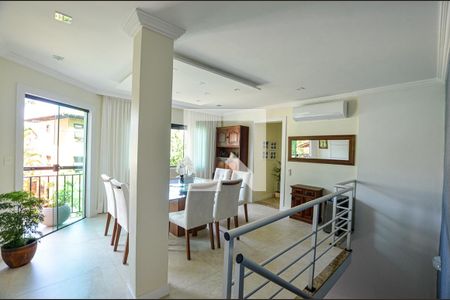 Sala (Segundo Andar) de casa de condomínio à venda com 4 quartos, 273m² em Piratininga, Niterói