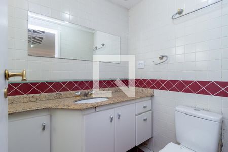 Apartamento à venda com 74m², 2 quartos e 2 vagas Apartamento à venda com 74m², 2 quartos e 2 vagasBanheiro Social