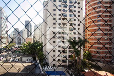 Vista de kitnet/studio para alugar com 1 quarto, 48m² em Vila Nova Conceição, São Paulo