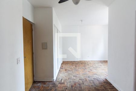 Sala/Quarto de kitnet/studio para alugar com 1 quarto, 48m² em Vila Nova Conceição, São Paulo