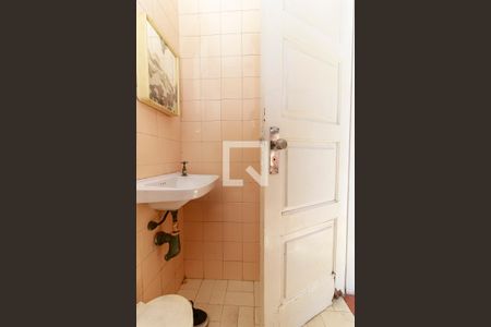 Casa à venda com 147m², 4 quartos e 4 vagasEdícula - Banheiro