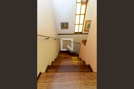 Casa à venda com 147m², 4 quartos e 4 vagasCorredor