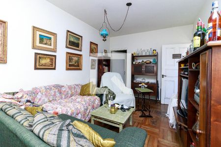 Casa à venda com 147m², 4 quartos e 4 vagasSala