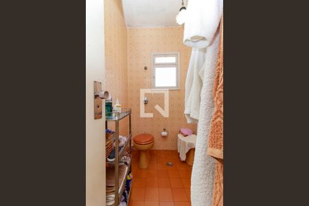 Casa à venda com 147m², 4 quartos e 4 vagasSuíte - Banheiro