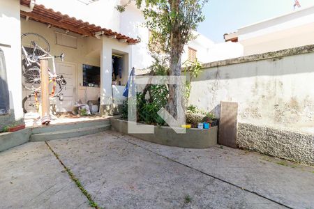 Casa à venda com 147m², 4 quartos e 4 vagasQuintal