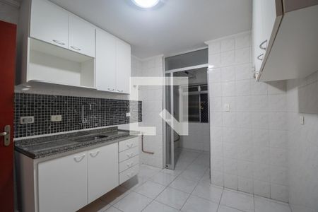 Cozinha de apartamento para alugar com 2 quartos, 70m² em Vila Ipojuca, São Paulo