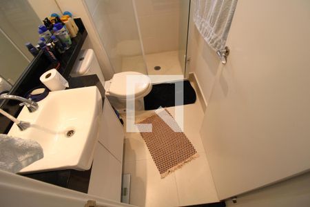 Apartamento à venda com 69m², 2 quartos e 1 vagaBanheiro da suíte