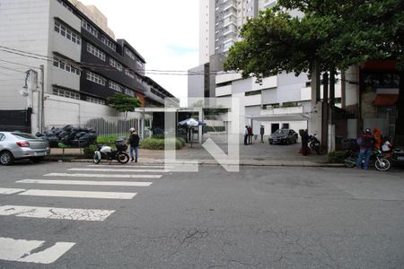 Apartamento à venda com 69m², 2 quartos e 1 vagaFachada e portaria