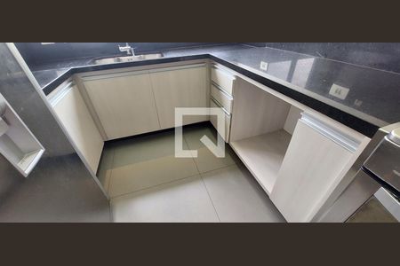 Apartamento para alugar com 123m², 3 quartos e 4 vagas Apartamento para alugar com 123m², 3 quartos e 4 vagasCozinha