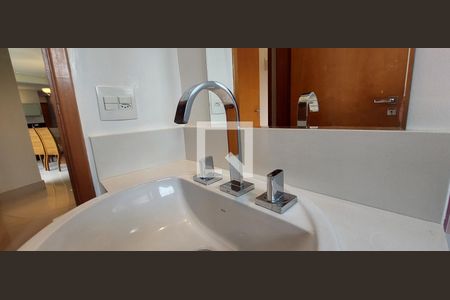 Apartamento para alugar com 123m², 3 quartos e 4 vagas Apartamento para alugar com 123m², 3 quartos e 4 vagasBanheiro 2