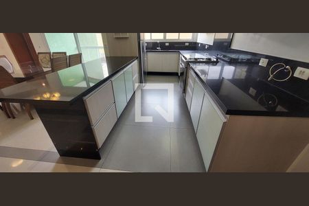 Apartamento para alugar com 123m², 3 quartos e 4 vagas Apartamento para alugar com 123m², 3 quartos e 4 vagasCozinha