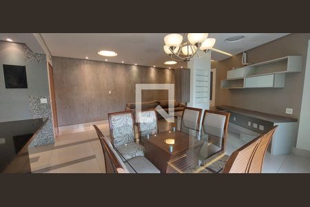 Sala de apartamento para alugar com 3 quartos, 123m² em Parque das Nações, Santo André