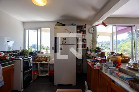 Casa de condomínio para alugar com 250m², 4 quartos e 4 vagas Casa de condomínio para alugar com 250m², 4 quartos e 4 vagasCozinha