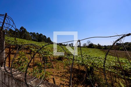 Casa de condomínio para alugar com 250m², 4 quartos e 4 vagas Casa de condomínio para alugar com 250m², 4 quartos e 4 vagasCerca