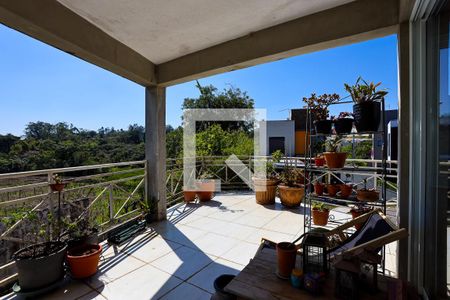 Casa de condomínio para alugar com 250m², 4 quartos e 4 vagas Casa de condomínio para alugar com 250m², 4 quartos e 4 vagasSala de jantar - varanda