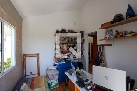 Casa de condomínio para alugar com 250m², 4 quartos e 4 vagas Casa de condomínio para alugar com 250m², 4 quartos e 4 vagasSuíte 2