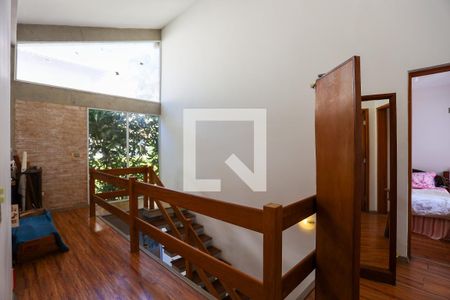 Casa de condomínio para alugar com 250m², 4 quartos e 4 vagas Casa de condomínio para alugar com 250m², 4 quartos e 4 vagasHall / Corredor dos quartos