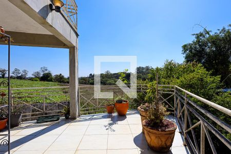 Casa de condomínio para alugar com 250m², 4 quartos e 4 vagas Casa de condomínio para alugar com 250m², 4 quartos e 4 vagasSala de jantar - varanda