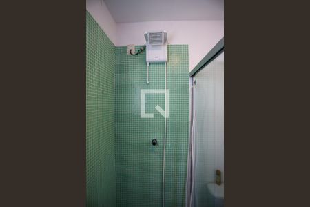 Casa de condomínio para alugar com 250m², 4 quartos e 4 vagas Casa de condomínio para alugar com 250m², 4 quartos e 4 vagasSuíte master - banheiro - detalhes