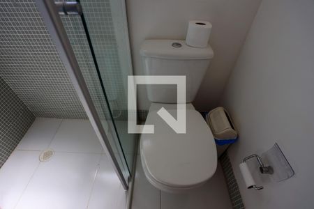 Casa de condomínio para alugar com 250m², 4 quartos e 4 vagas Casa de condomínio para alugar com 250m², 4 quartos e 4 vagasSuíte 2 - banheiro - detalhes