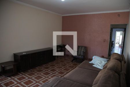 Sala de casa à venda com 3 quartos, 220m² em Santo Antônio, Osasco