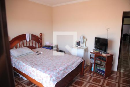 Quarto 1 de casa à venda com 3 quartos, 220m² em Santo Antônio, Osasco