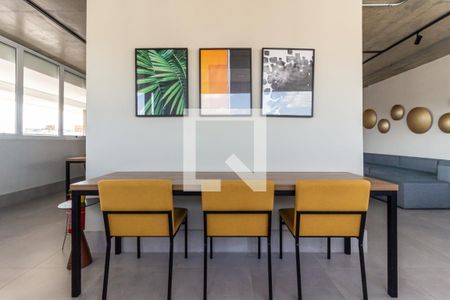 Apartamento à venda com 32m², 1 quarto e 1 vagaÁrea Comum - Salão de Festas