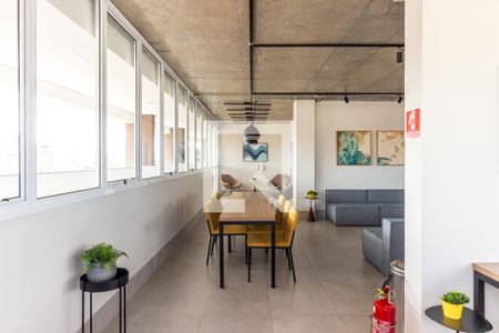Apartamento à venda com 32m², 1 quarto e 1 vagaÁrea Comum - Salão de Festas