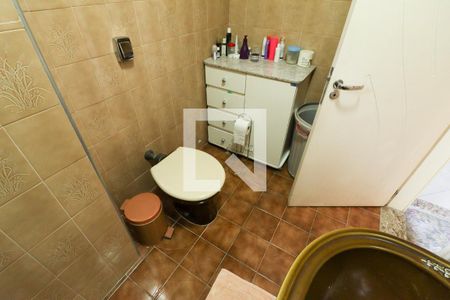 Casa à venda com 250m², 2 quartos e 2 vagasBanheiro 1