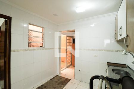 Casa à venda com 250m², 2 quartos e 2 vagasCozinha da Edícula