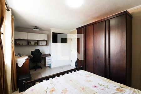 Casa à venda com 250m², 2 quartos e 2 vagasSuíte