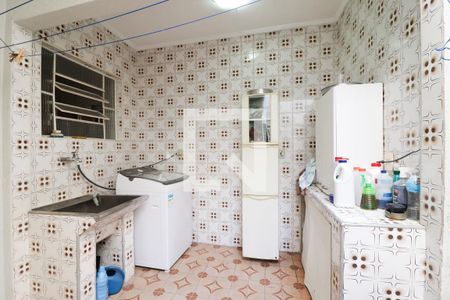 Casa à venda com 250m², 2 quartos e 2 vagasÁrea de Serviço