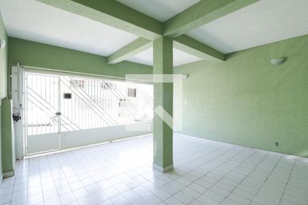 Casa à venda com 250m², 2 quartos e 2 vagasGaragem